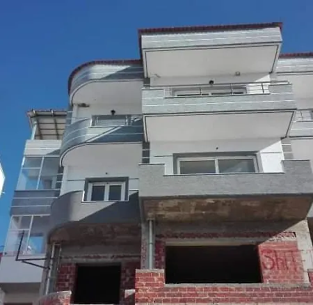 Alex Apartment *